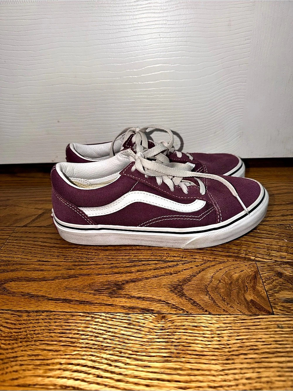 Vans Old Skool Purple & White Sneakers kids size 3